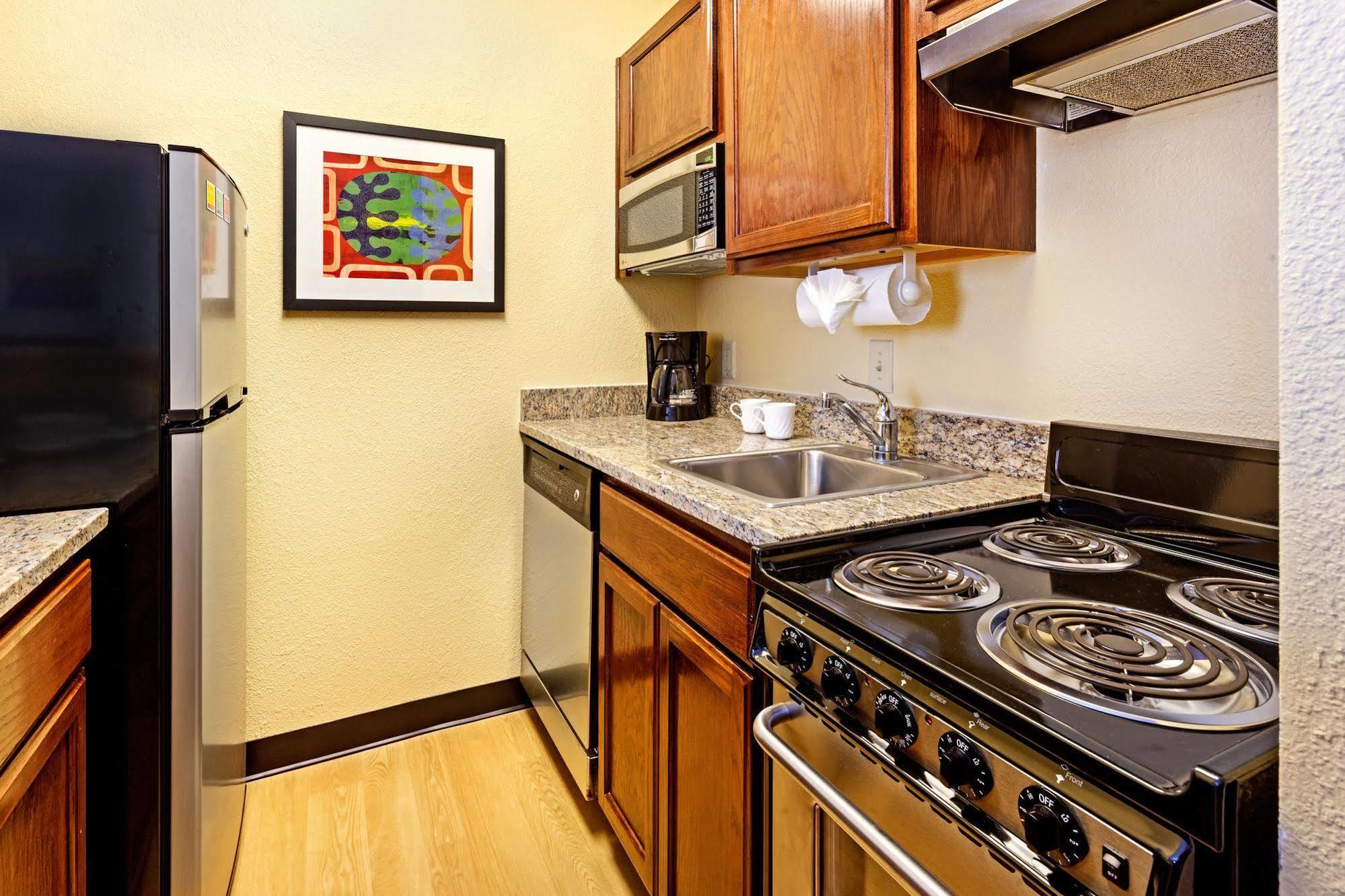 Towneplace Suites Savannah Midtown Экстерьер фото